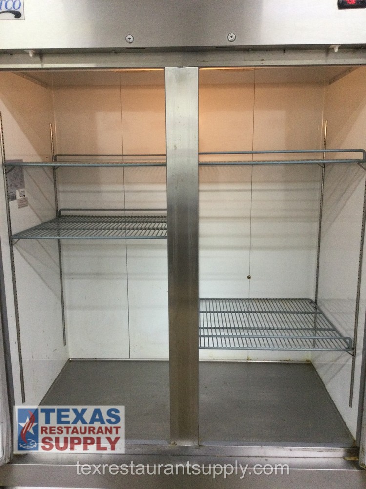 Avantco 178A49RHC 54” 2 Solid Door Refrigerator With Casters