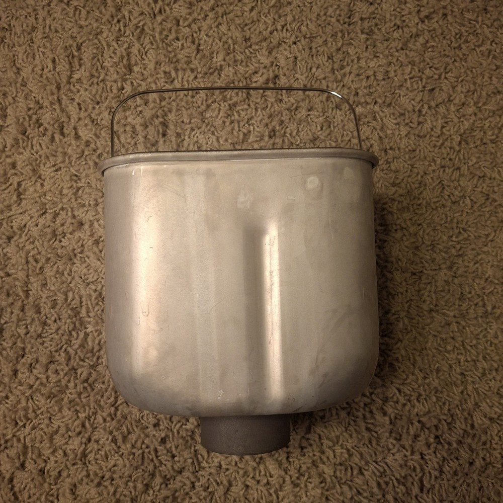 Sunbeam Bread Maker Model 5891 Pan & Paddle Only Replacement Parts Insert Blade