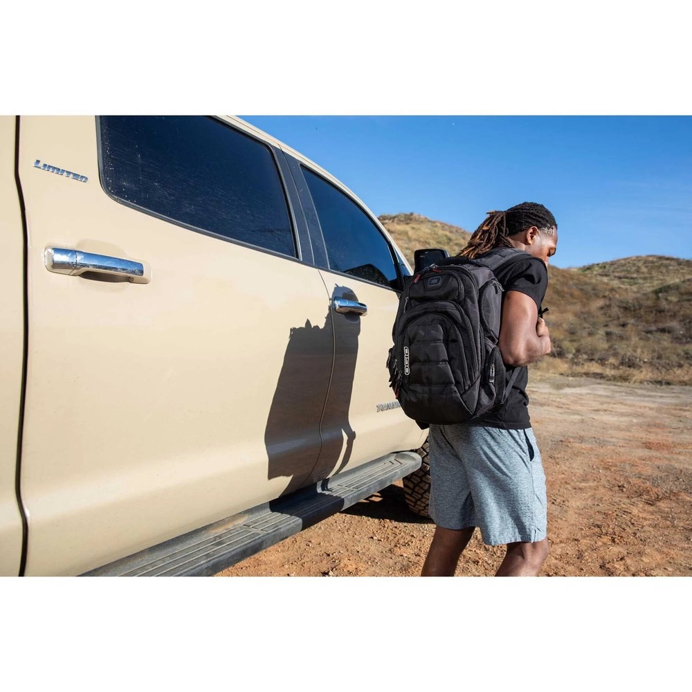 Ogio EXCELSIOR Backpack | Rucksack (Black)