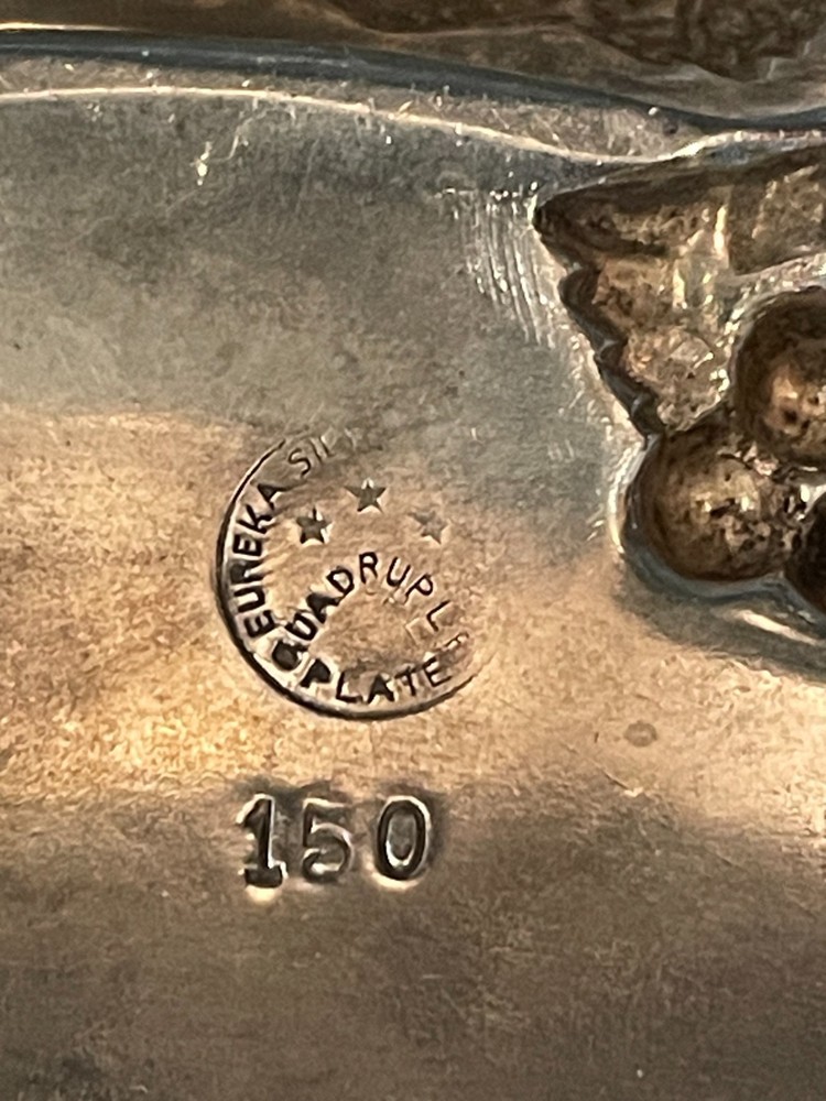 Antique Eureka Silver-Plated Small Serving Tray Dish Bowl Grapevine Pattern 5.5"