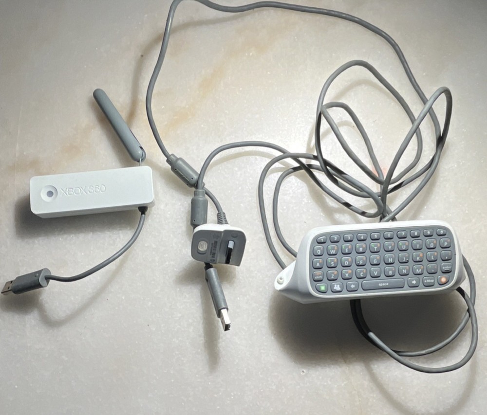 Untested Xbox 360 Chatpad Keyboard, network adapter, wired charger