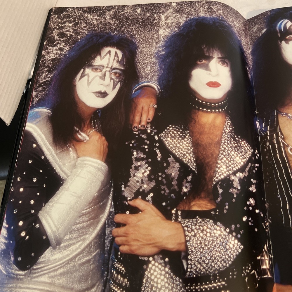 KISS -Alive/Worldwide 1996-97 Black Concert Program Tour Booklet
