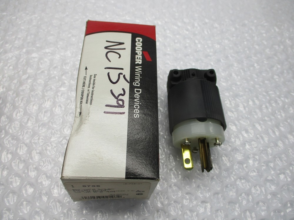 COOPER 6766 PLUG NSMP