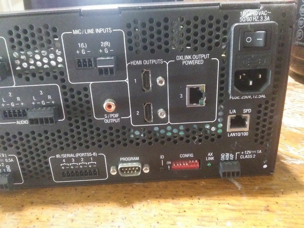 AMX DVX-2155HD-T All-In-One Presentation Switcher