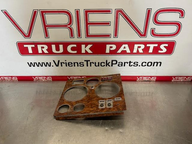KENWORTH K176-8476 DASH PANEL