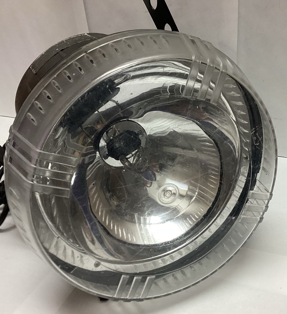 Eliminator Lighting E104 Variable Flash Strobe Light Testing Working