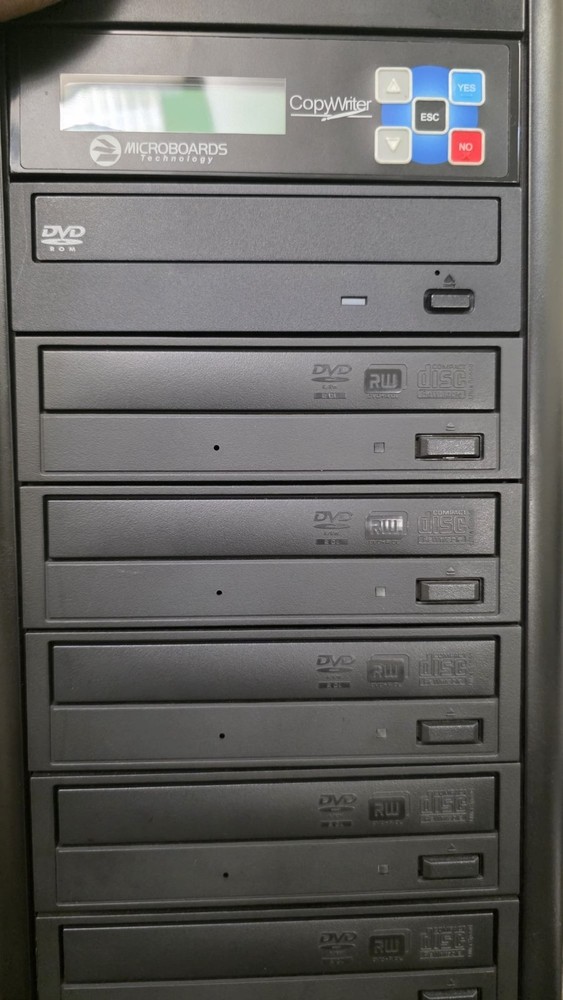 Microboards Technology DVD/CD Duplicator Model LS DVD PRM-pro-1016