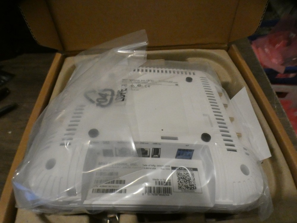 New Mist Systems/Juniper Premium 802.11ax Wifi & BLE Array AP External Antenna
