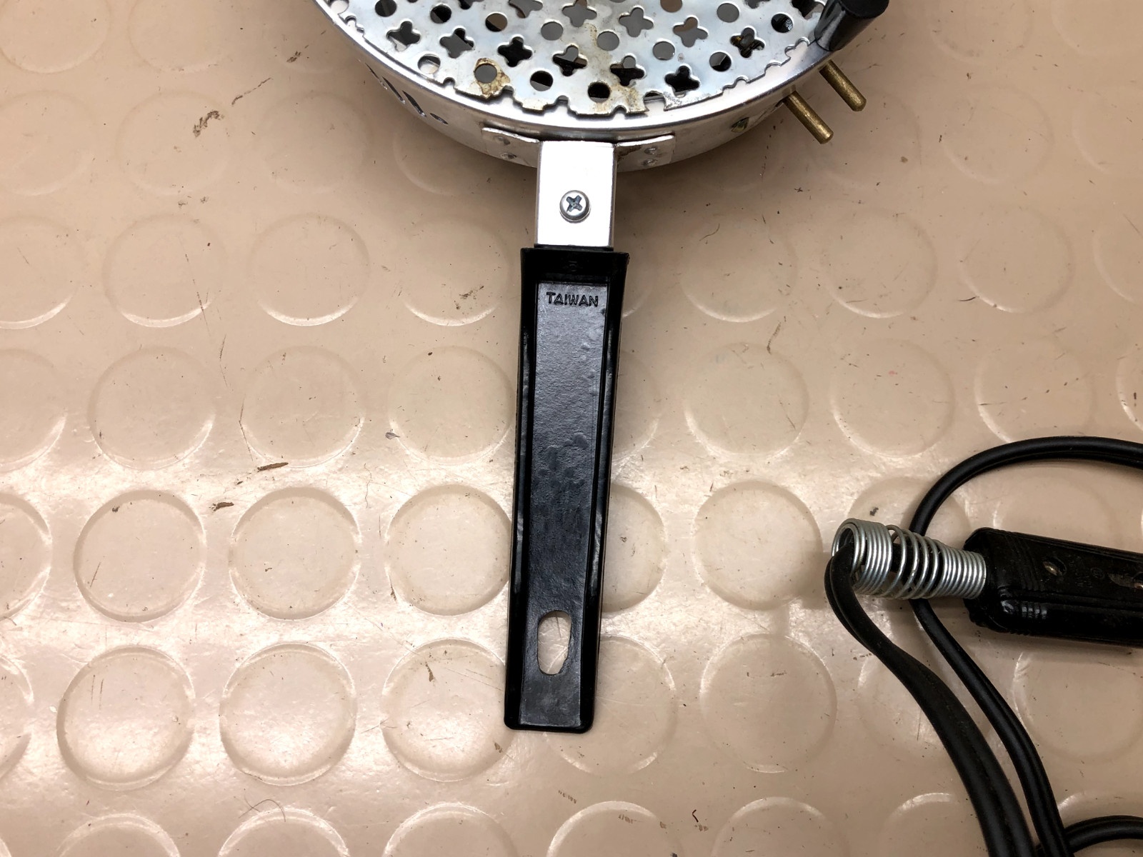 Vintage Electric Heating Plate with Handle & Removable Cord