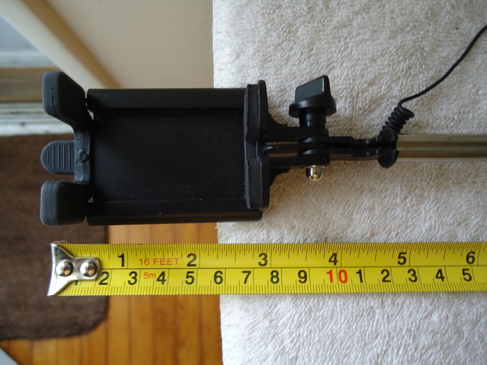 Cobb Telescoping Selfie Stick " GREAT ITEM "