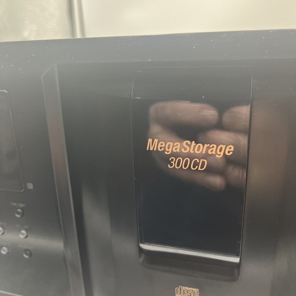 Sony MEGA Storage SKIPS NEEDS REPAIRED!!!!300 Disc CD Player CDP-CX355 No Remote