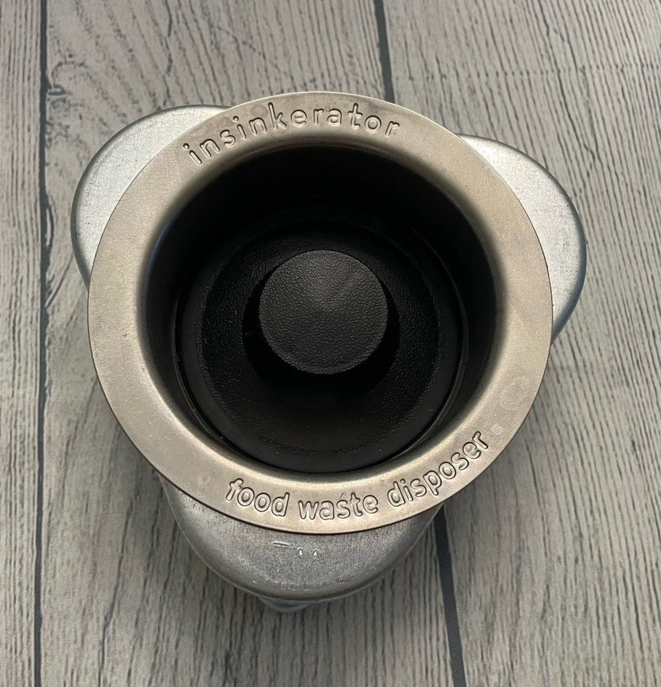 NEW! InSinkErator Quick Lock Mount, Kitchen Sink Garbage Disposal Part