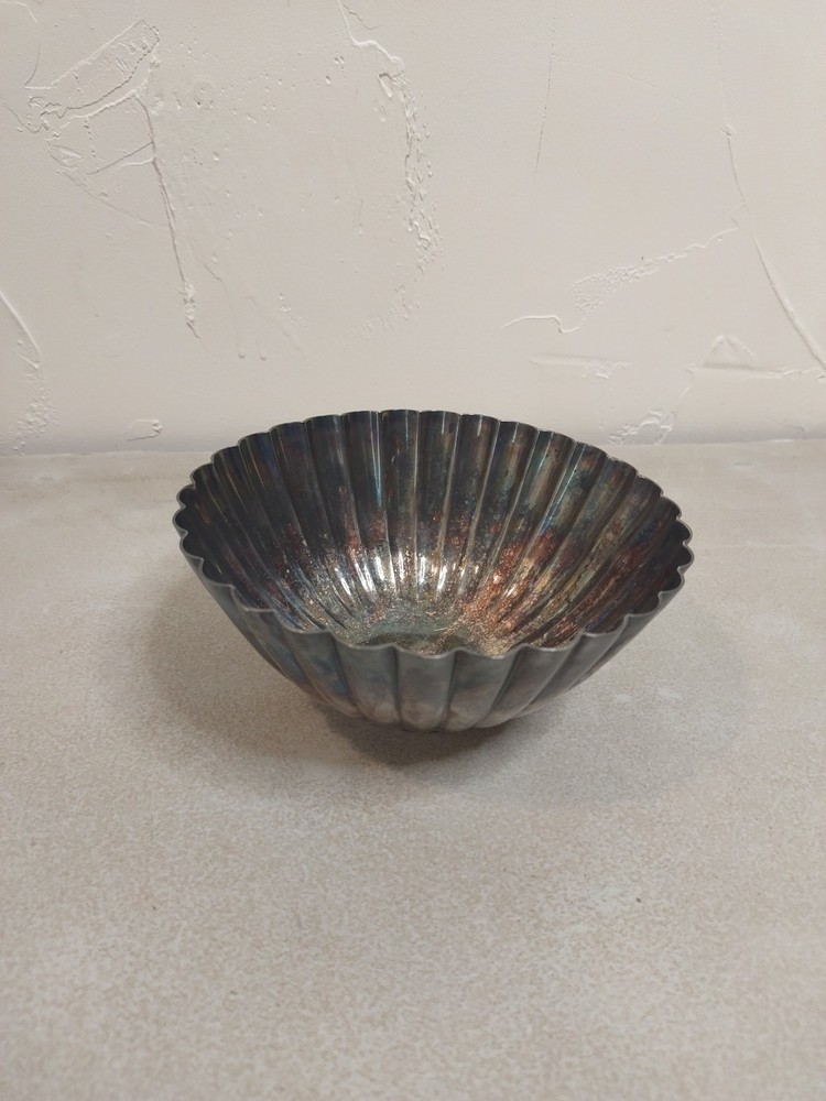 Reed & Barton  Fluted Dish 5.5" Diameter 2.5" Tall