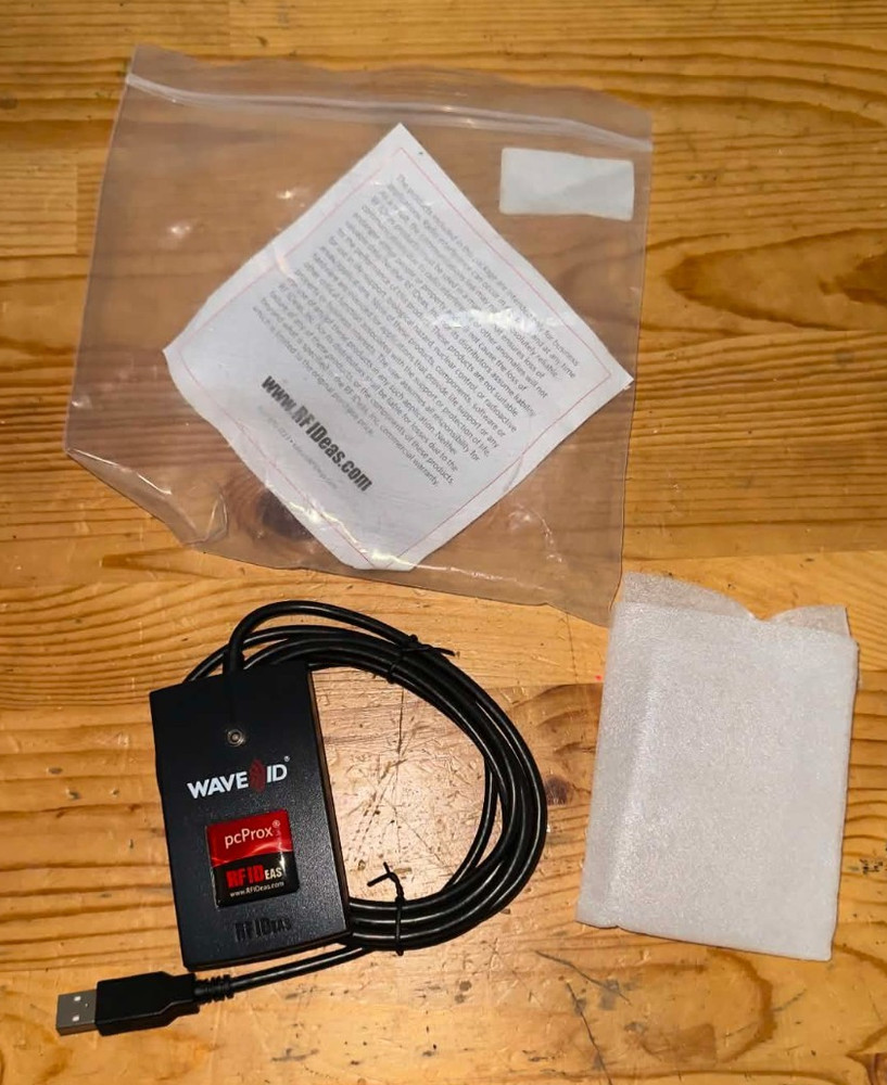 Wave ID RF ideas RFIDeas RDR-7582AKU USB Reader