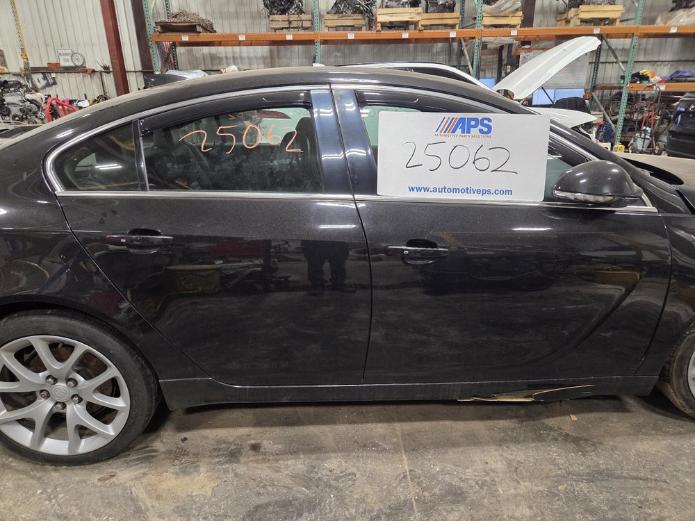 Used Blind Spot Detection System Warning Control Module fits: 2015 Buick Regal D