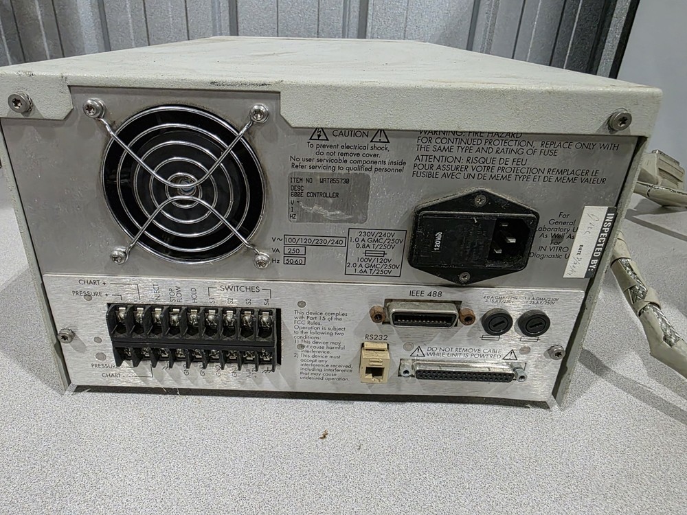 Waters 600 HPLC Multisolvent Delivery System Controller - Powers On