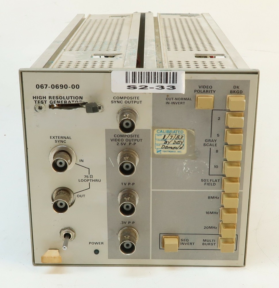 Tektronix 067-0690-00 High Resolution Test Generator