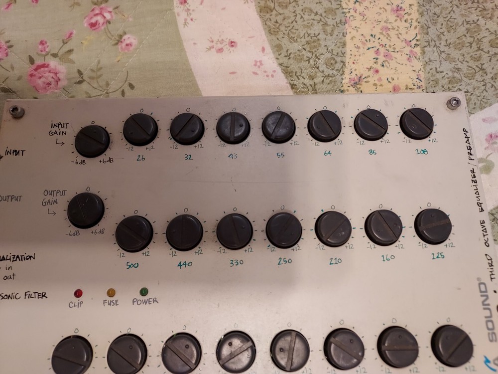 LA Sound LEQ 1030 Third Octane Equalizer/Preamp (Used).