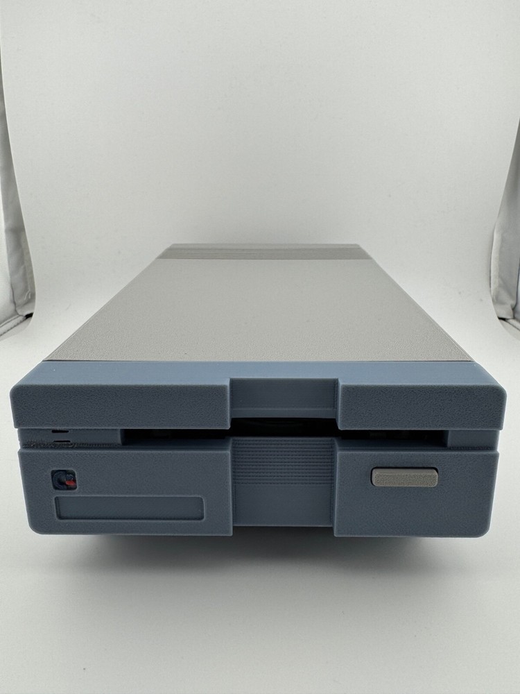 Commodore 1581 Drive Replica 3.5” for Commodore c64 c128