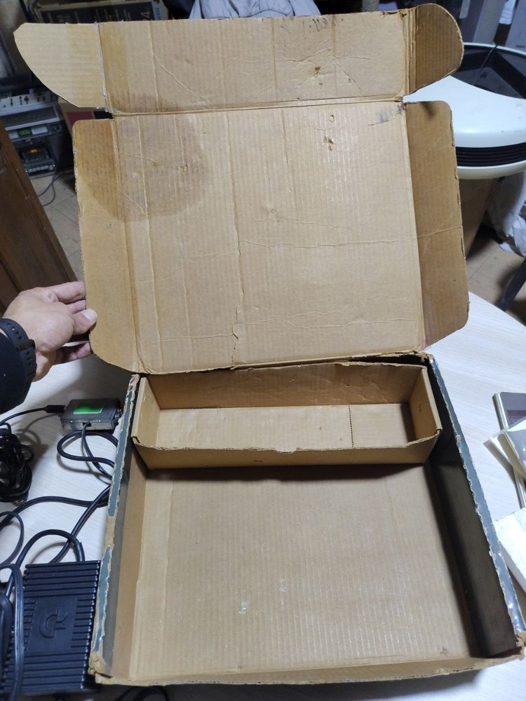 COMMODORE PLUS/4 COMPUTER +4 NTSC Boxed, Vintage