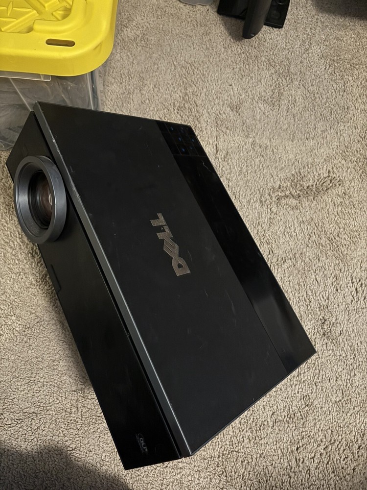 dell 7609wu Projector