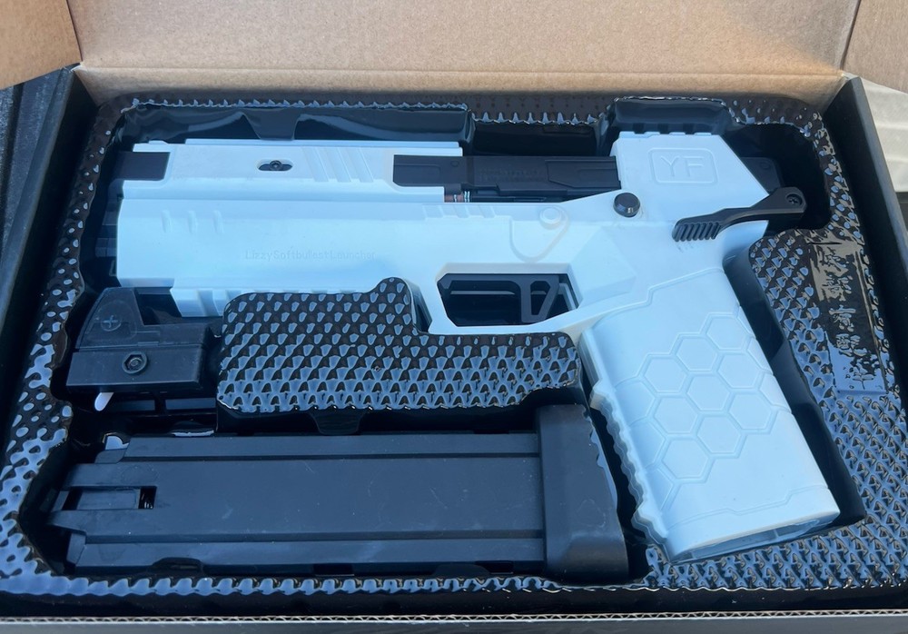 YIFAN SoftBBullet Toy Gun