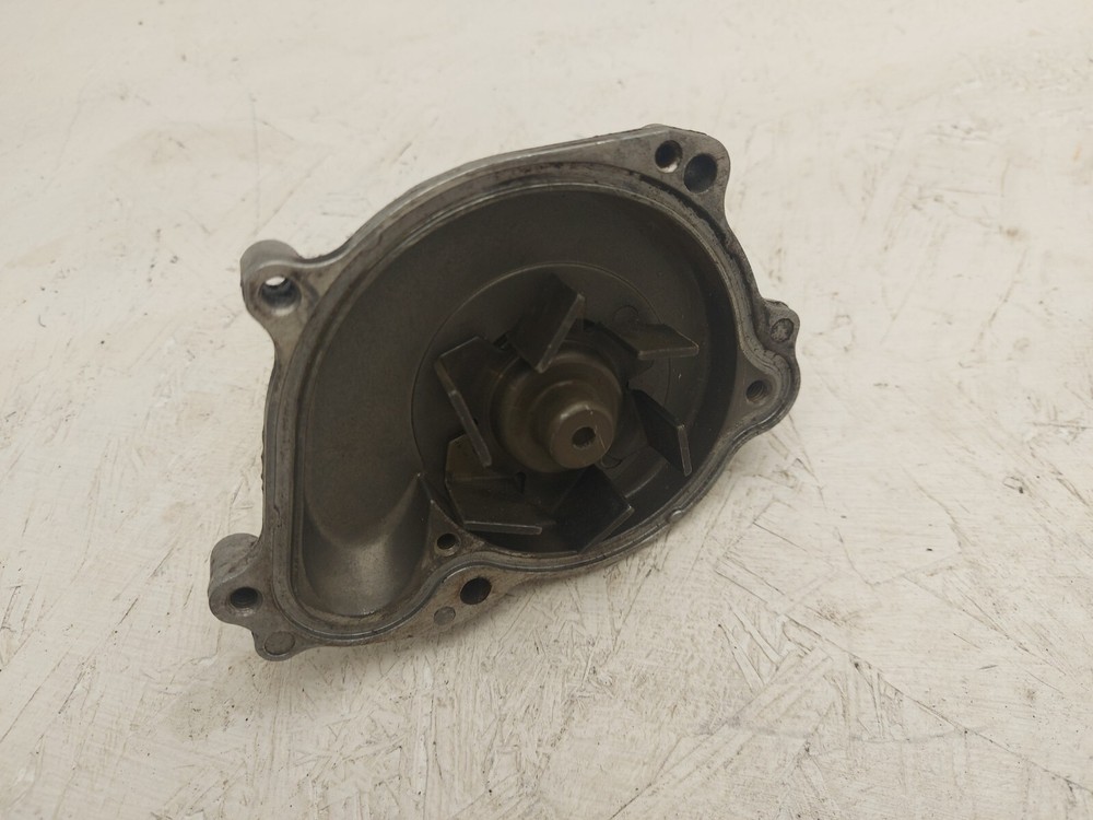 Yamaha YZF 750 Water Pump