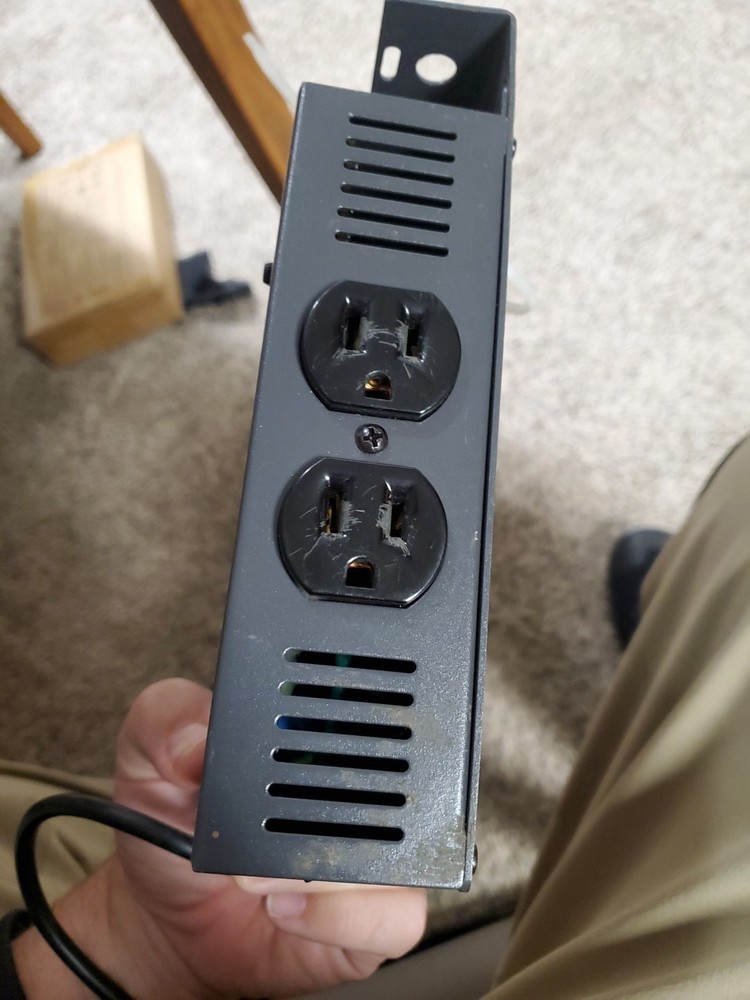 American DJ T4 Chaser 4-Channel Light Controller Black *Missing knob