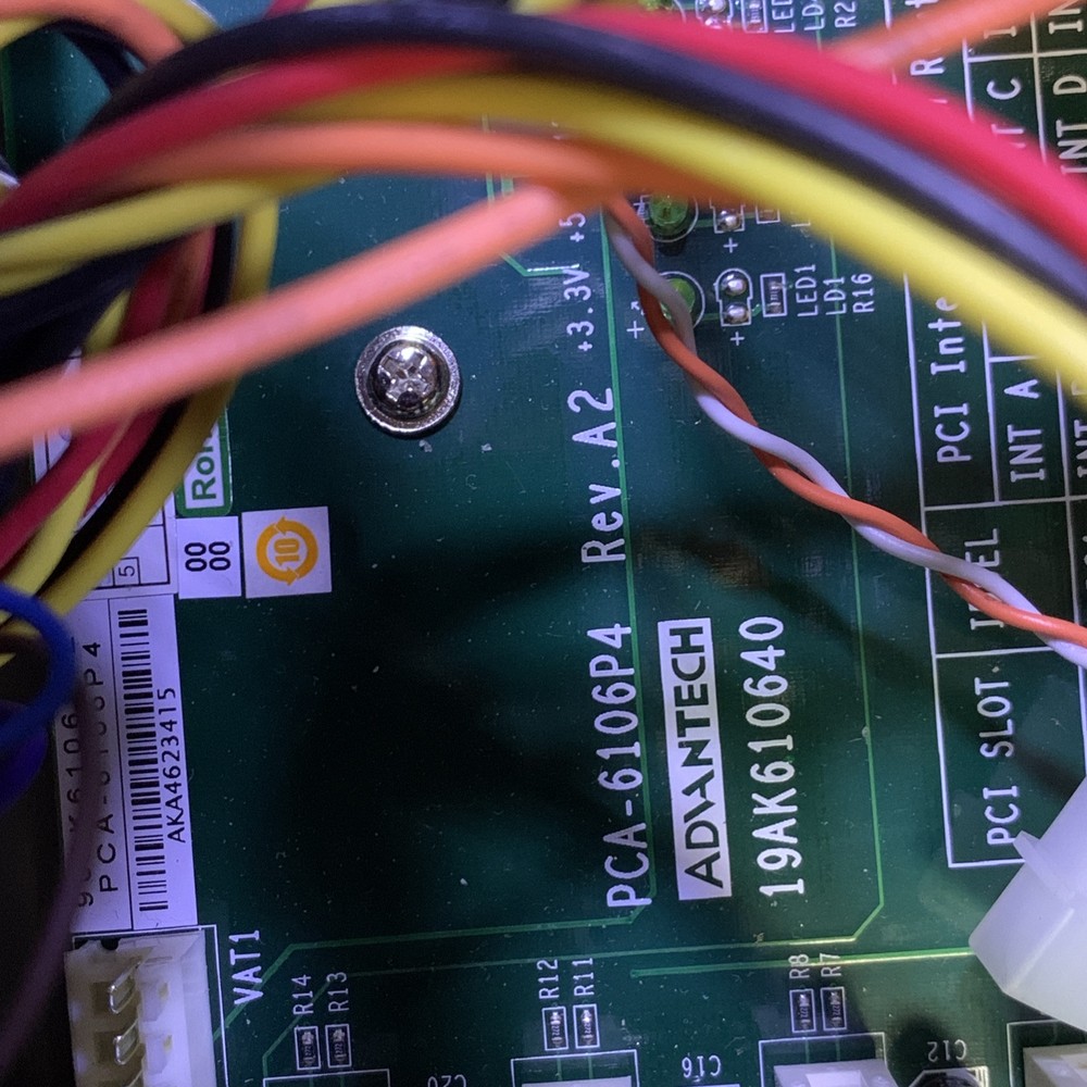 Advantech IPC-6606BP-25ZE interprocess communication unit