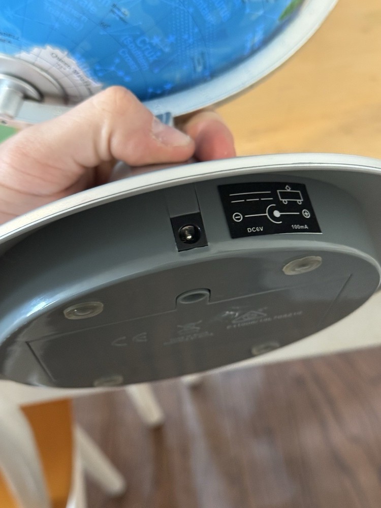Brookstone Illuminated Desk Globe - Lights Up - Rotation Untested (No Adapter)