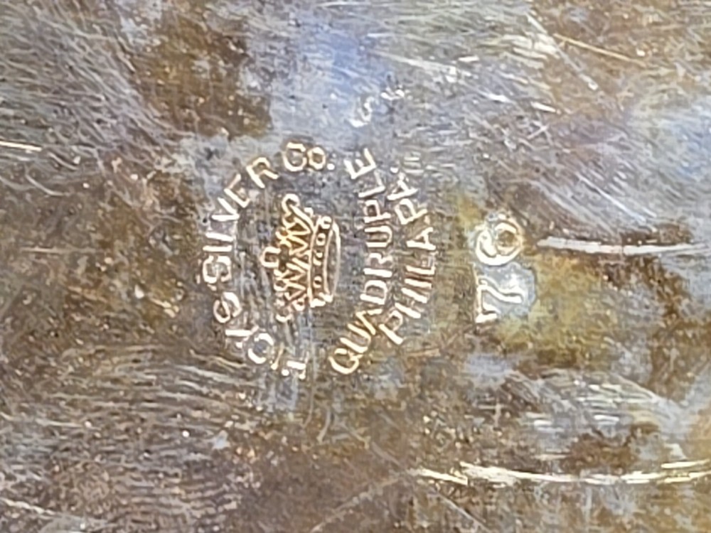 Hicks Silver Co. Quadruple Plate Tea/Coffee Pot W/ A Few Dents As Pictured K98