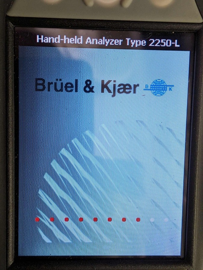 Bruel & Kjaer B&K 2250 Sound Level Meter Analyzer