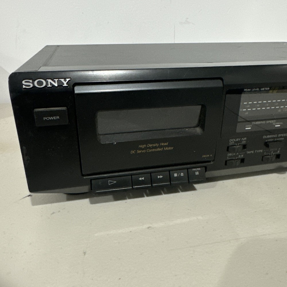 Sony TC-WE305 Stereo Dual Cassette Deck Tape Player Powers Up Untested