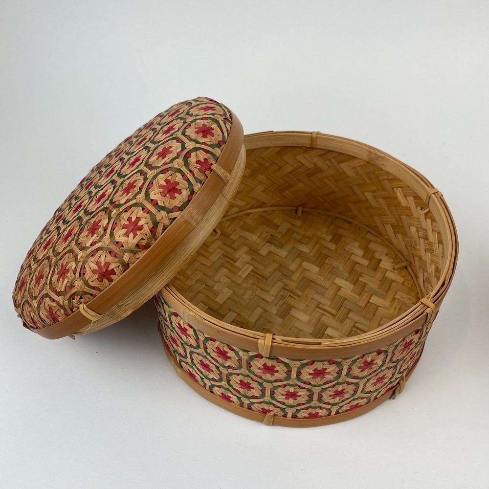 Thai Handicraft Bamboo Nesting Boxes Pikul Pattern Basket Set 2 EUC Decor