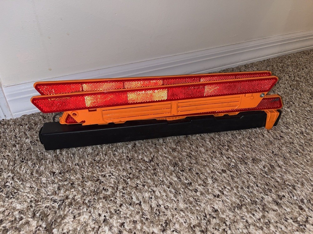 Foldable Emergency Roadside Triangle Warning Safety Traffic Hazard Caution 17"