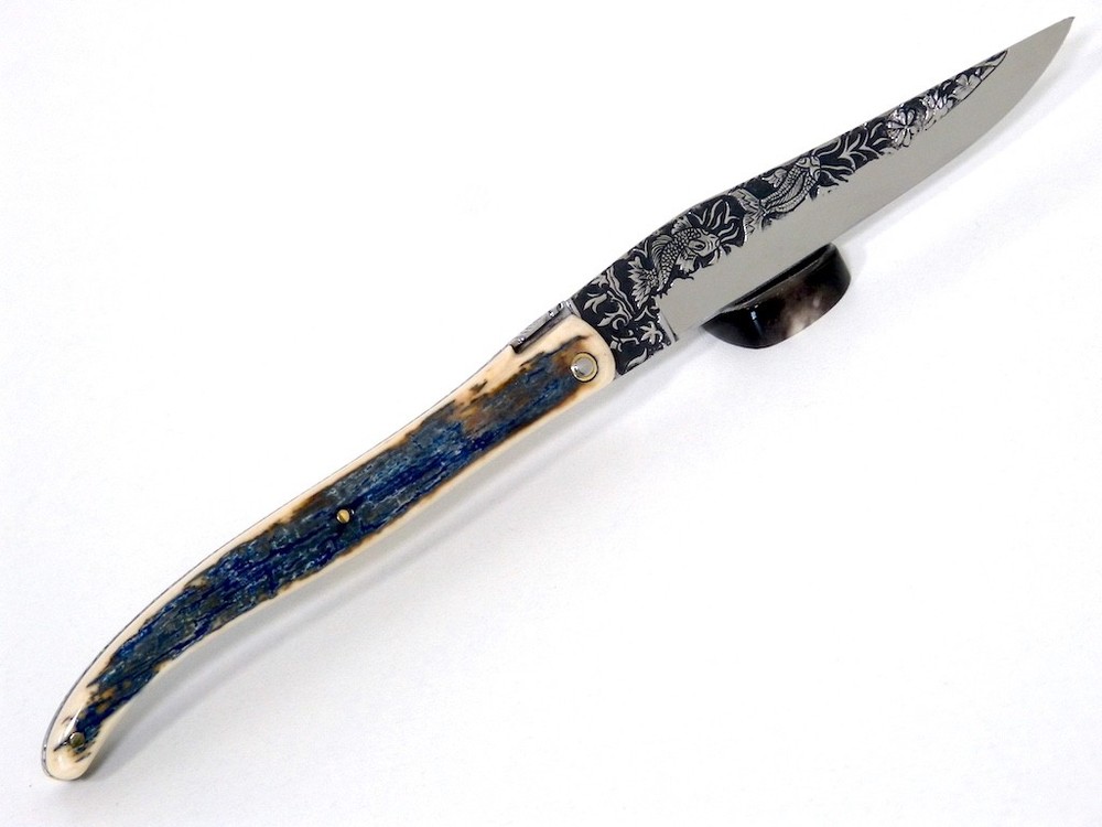 Laguiole "Koi" engraved by David DAUVILLAIRE