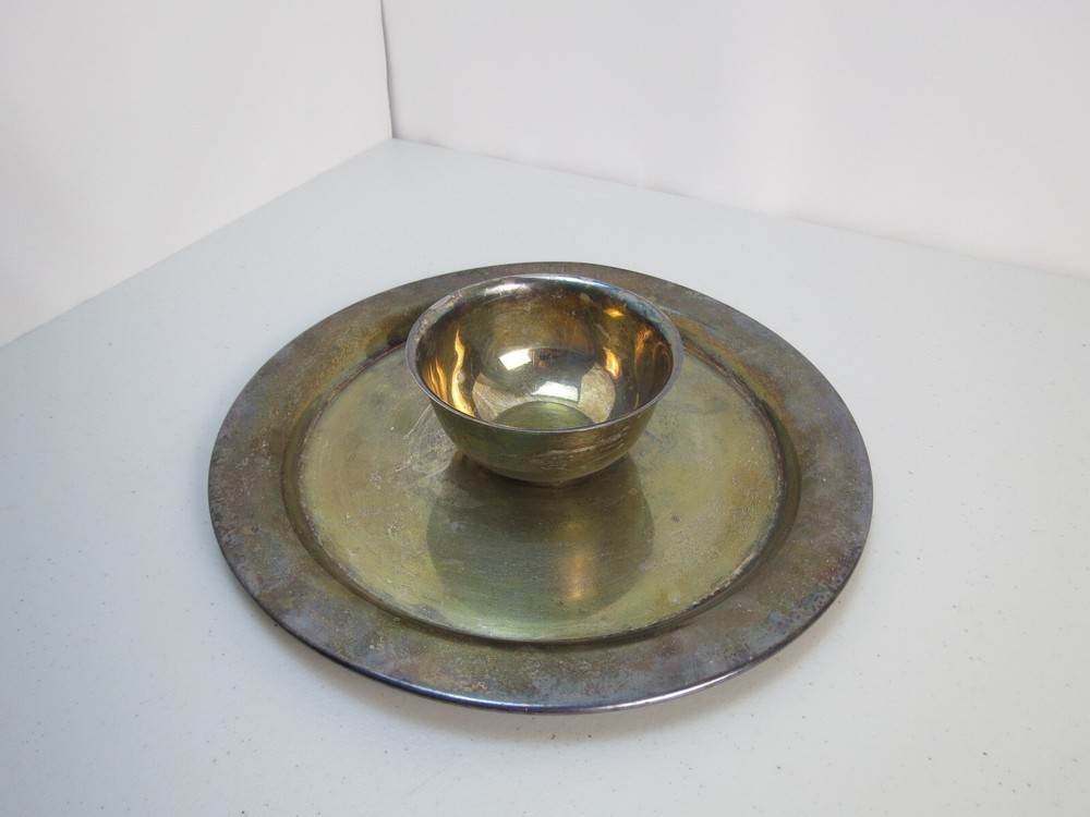 Vintage Oneida Silversmiths Silver Platter Serving Tray Wm A Rogers