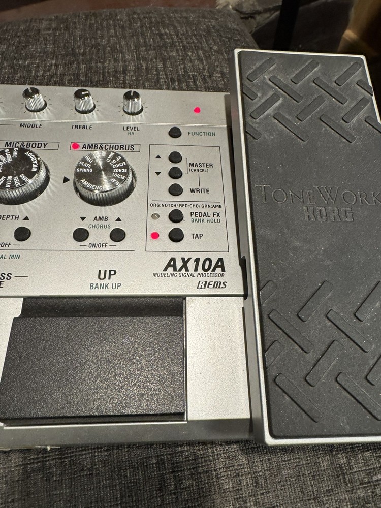 Korg ToneWorks AX10A Modeling Signal Processor!!