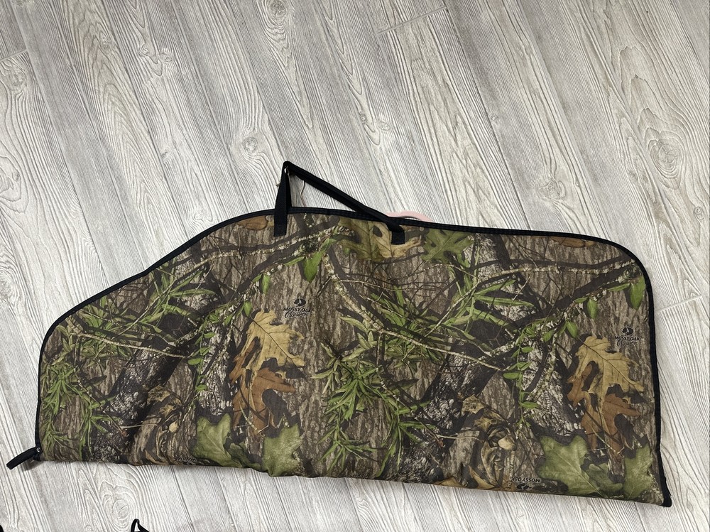 Mossy Oak Obsession Bow Case Great Shape 46”x18”