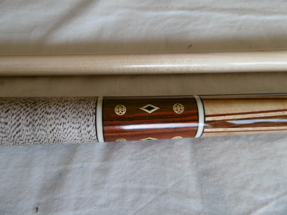 Pool Cue used Handcraftet  single pice