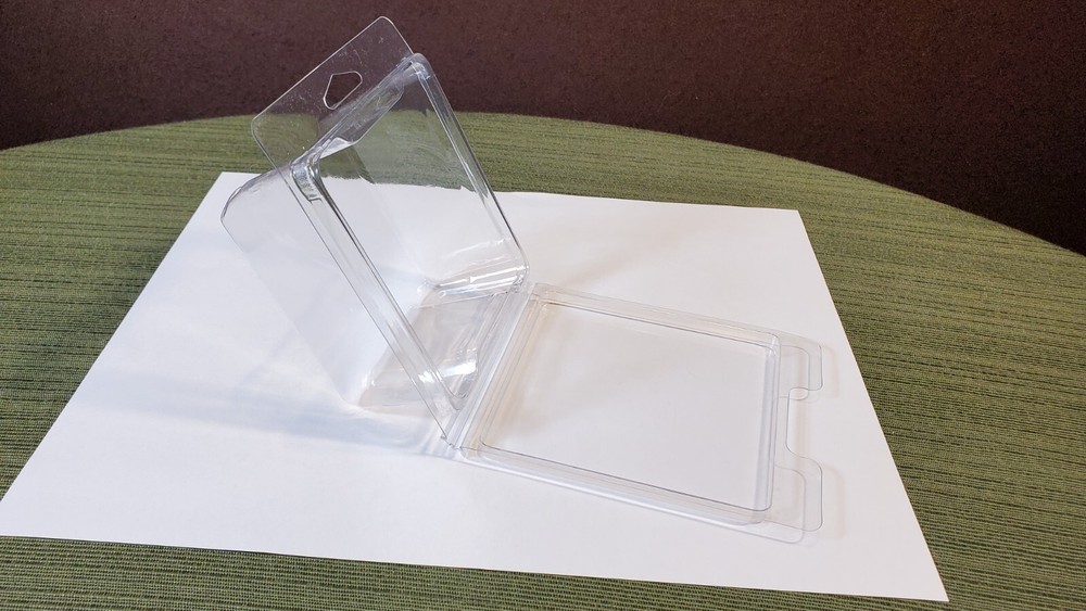 Clamshell Retail Product Container with Tab Restaurant Bakery Hardware 420 Count