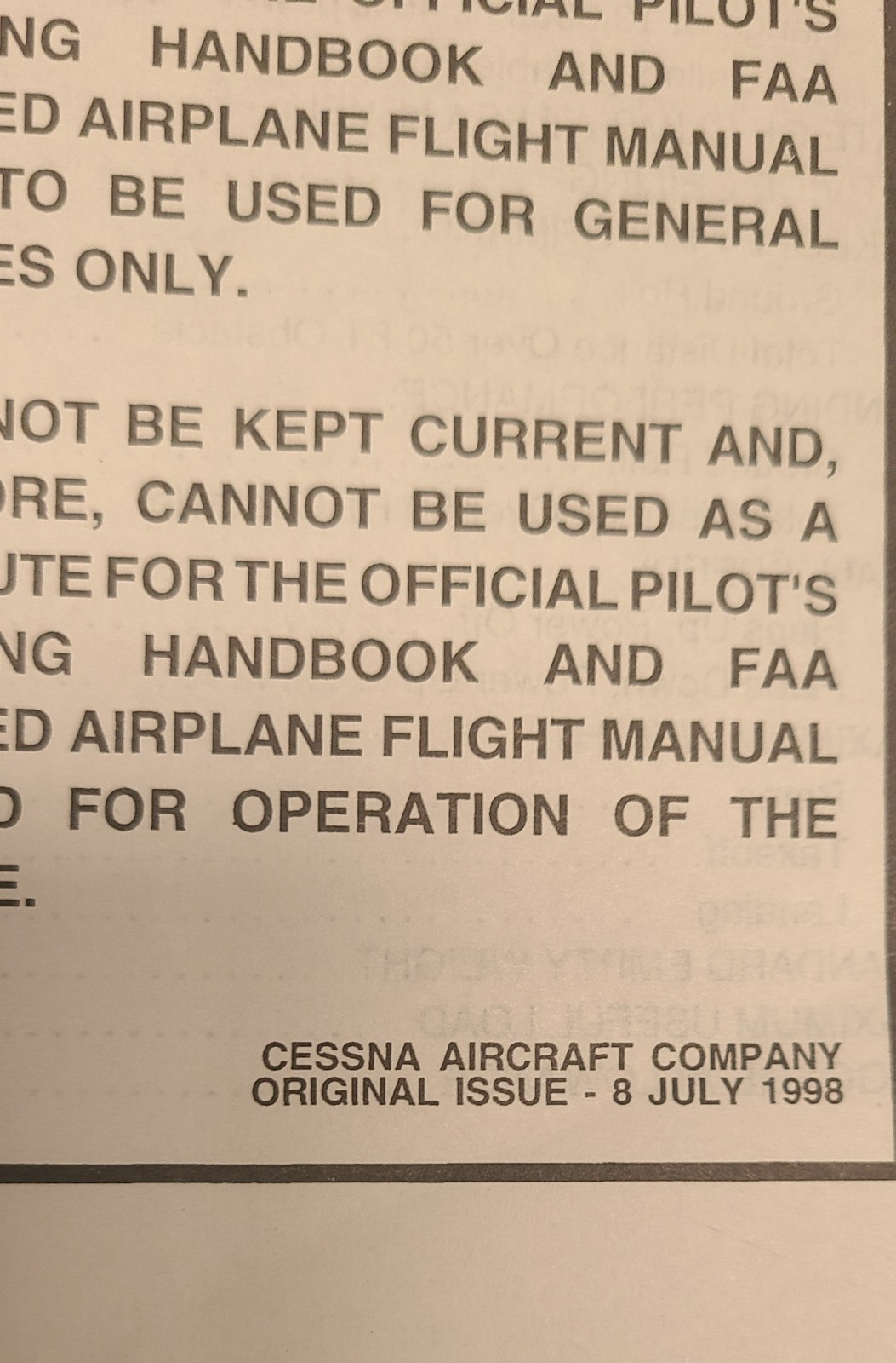 Cessna 172S Skyhawk Information Manual 1998 Printing