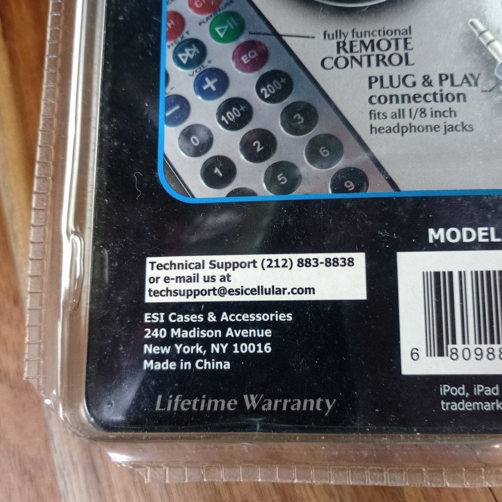 Music Gear Wireless Transmitter Player CD MP3 SD USB Remote Control Iphone Ipod