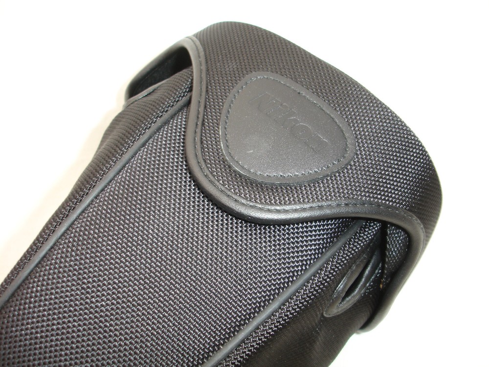 Nikon CF-DC2 Semi-Soft Case for D5000 D5100