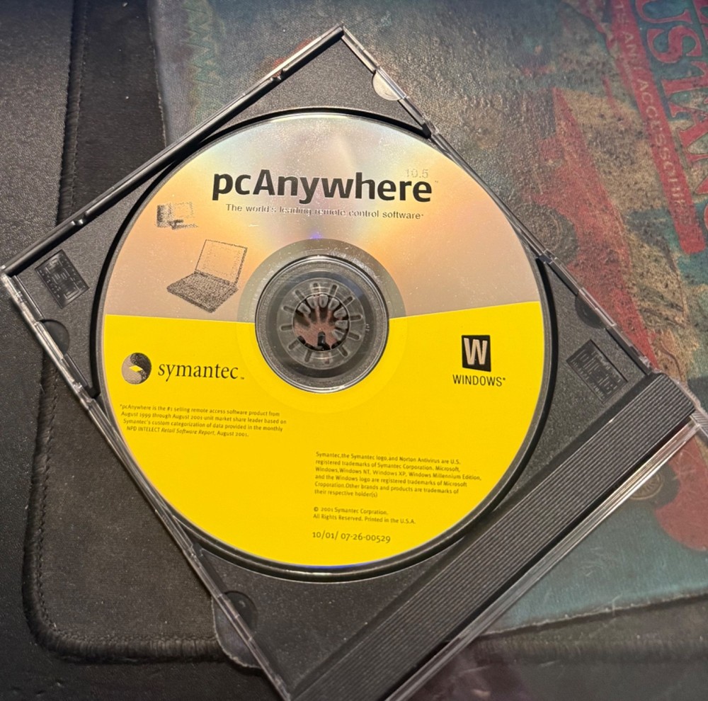 Symantec pcAnywhere Version 10.5 Host CD (2001) for Windows Disc Only
