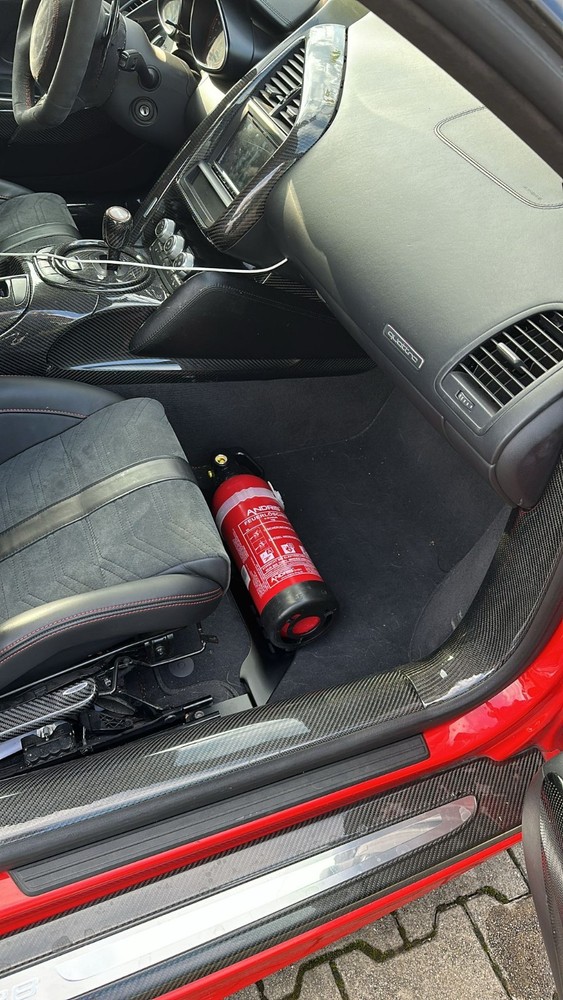 Fire extinguisher mount holder bracket for Audi R8