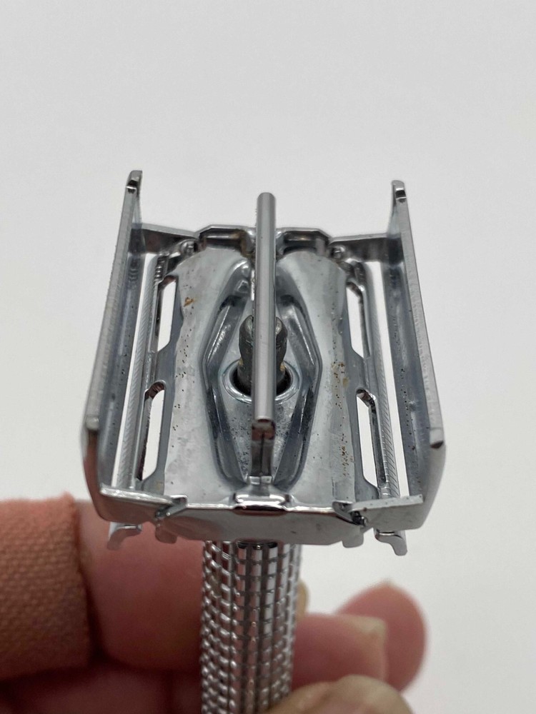 Van Der Hagen Razor