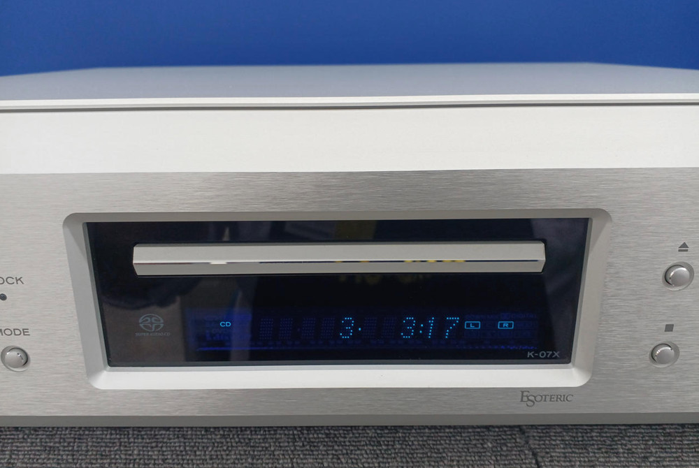 ESOTERIC K-07X SACD/CD Player