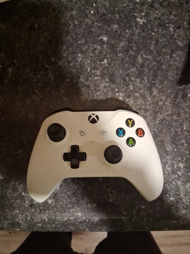 Xbox One S Controller Wireless No Battery Cover