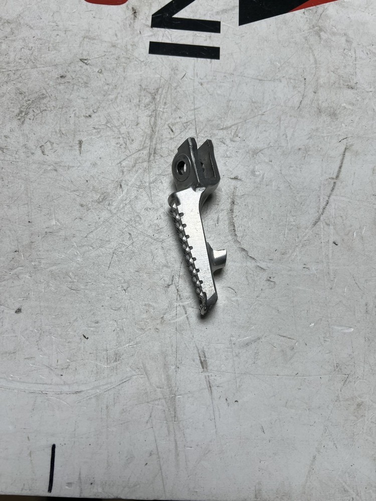 Left Pilot Platform For Various Honda Models Code 50665MKND50 Original
